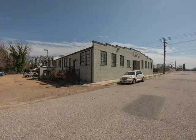 Property at 301 N Dunlop St, Petersburg, VA, 23803, 1 bed, 1 bath, [object Object]