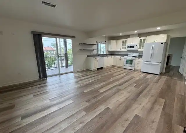 Property at 24732 Cordova Dr Unit A, Dana Point, CA, 92629, 3 beds, 2 baths, [object Object]