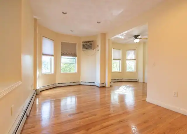 Property at 379 Atwells Ave, Providence, RI, 02909, 2 beds, 1 bath, [object Object]