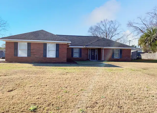 Property at 104 Boxwood Dr, Enterprise, AL, 36330, 3 beds, 2 baths, [object Object]