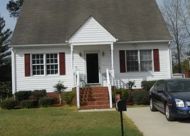 Property at 1842 New Lincoln Cir, Hopewell, VA, 23860, 3 beds, 2 baths, [object Object]