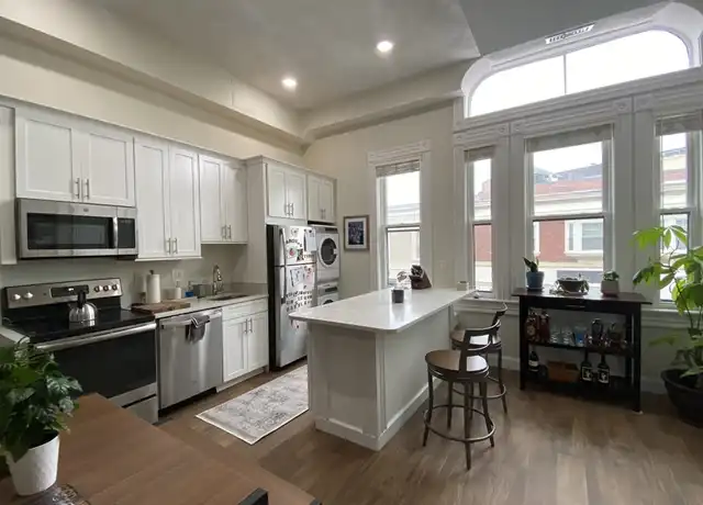 Property at 9 Mount Vernon St Unit C, Winchester, MA, 01890, 3 beds, 2 baths, [object Object]