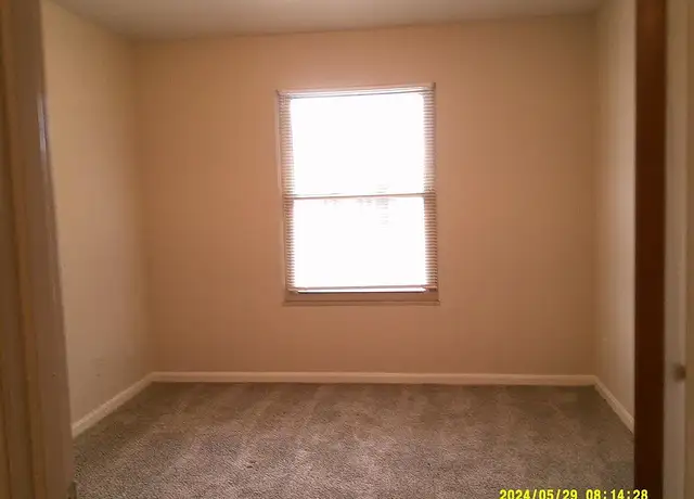 Photo of 1915 Rockford Ln, Louisville, KY 40216