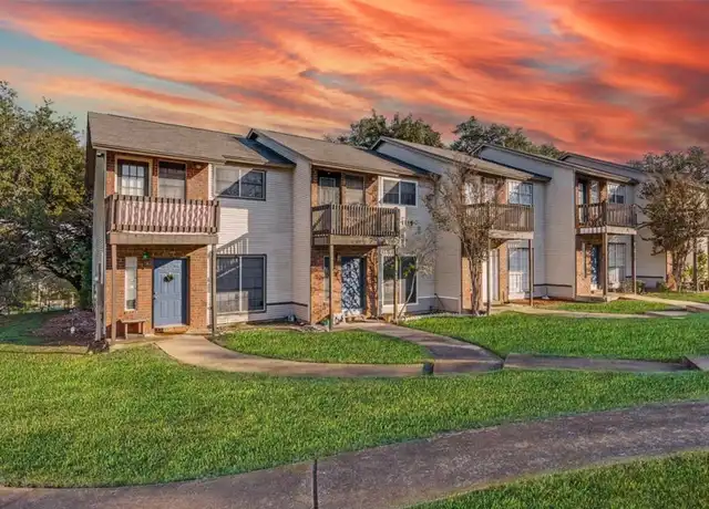 Property at 1815 River Crossing Cir, Austin, TX, 78741, 2 beds, 2.5 baths, [object Object]