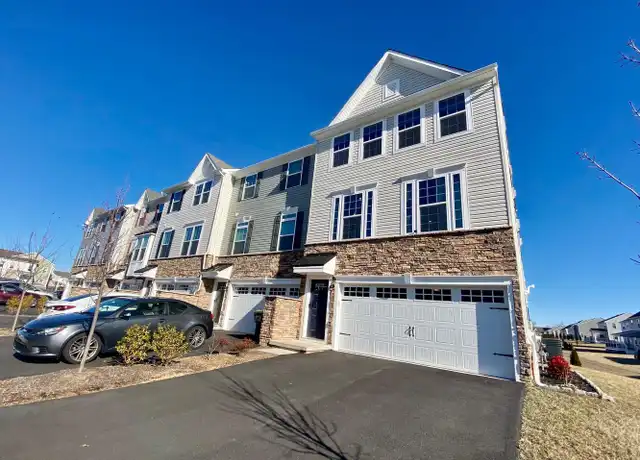Property at 615 Judy Way, Newark, DE, 19713, 3 beds, 2.5 baths, [object Object]
