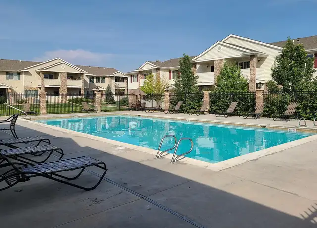 Photo of 620 Grandview Mdws Dr, Longmont, CO 80503
