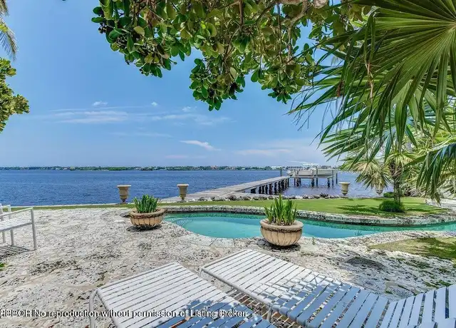 Property at 7500 S Flagler Dr, West Palm Beach, FL, 33405, 3 beds, 2.5 baths, [object Object]