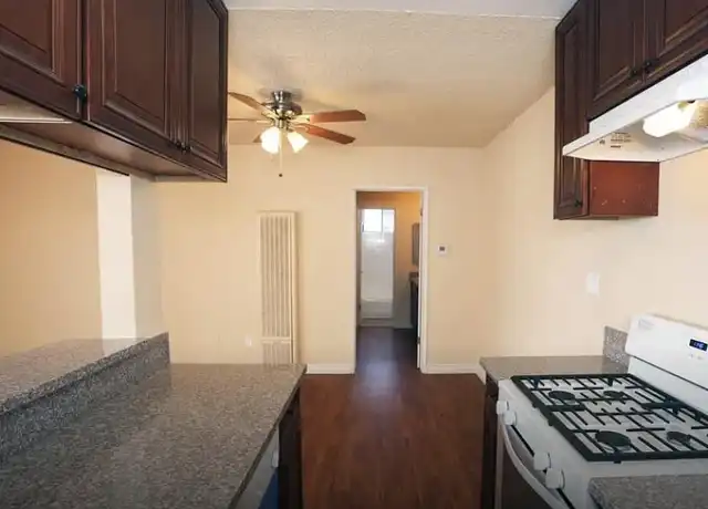 Property at Royal Villa - 8040 Reseda Blvd, Reseda, CA, 91335, 1 bed, 1 bath, [object Object]