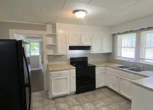 Property at 139 Elrie Blvd, Bessemer, AL, 35020, 3 beds, 2 baths, [object Object]