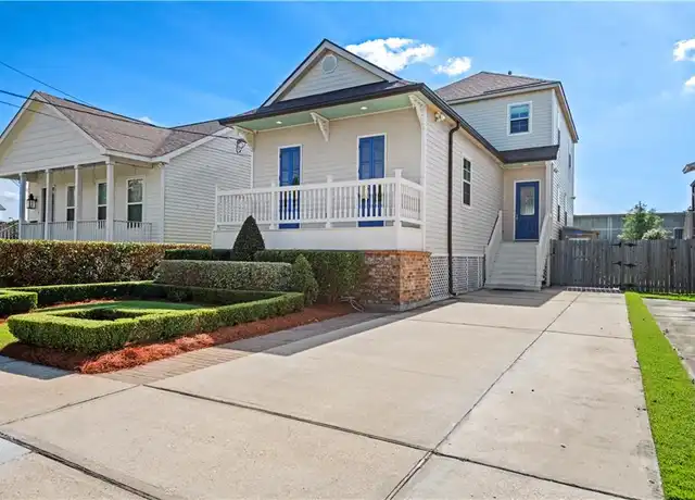 Property at 5760 Warrington Dr, New Orleans, LA, 70122, 3 beds, 2.5 baths, [object Object]