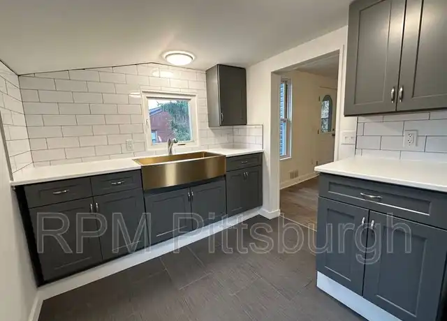 Property at 851 Timberland Ave Unit 2, Pittsburgh, PA, 15226, 2 beds, 1 bath, [object Object]