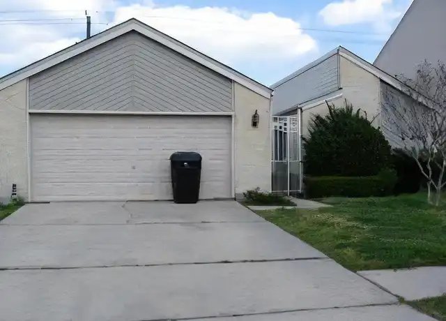 Property at 7702 Quail Meadow Dr, Houston, TX, 77071, 3 beds, 2.5 baths, [object Object]