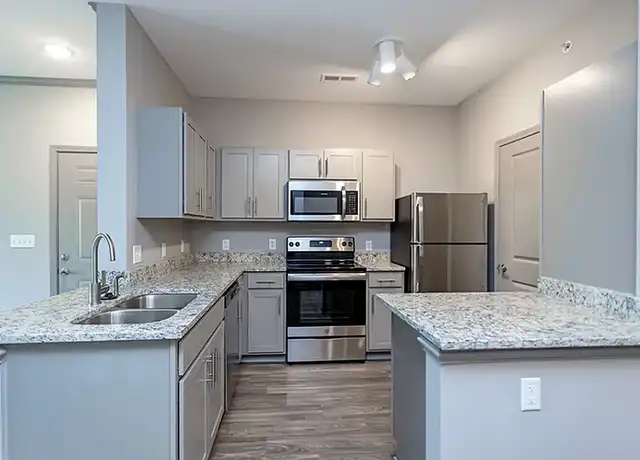 Property at Turnberry Place Apartments - 100 Turnberry Pl, St Peters, MO, 63376, 2 beds, 2 baths, [object Object]