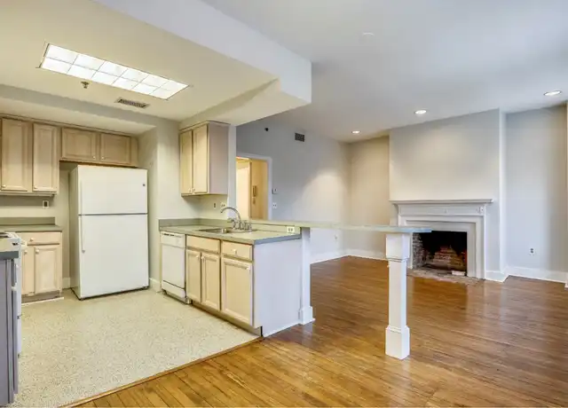 Property at 3041 M St NW Unit 4, Washington, DC, 20007, 1 bed, 1 bath, [object Object]