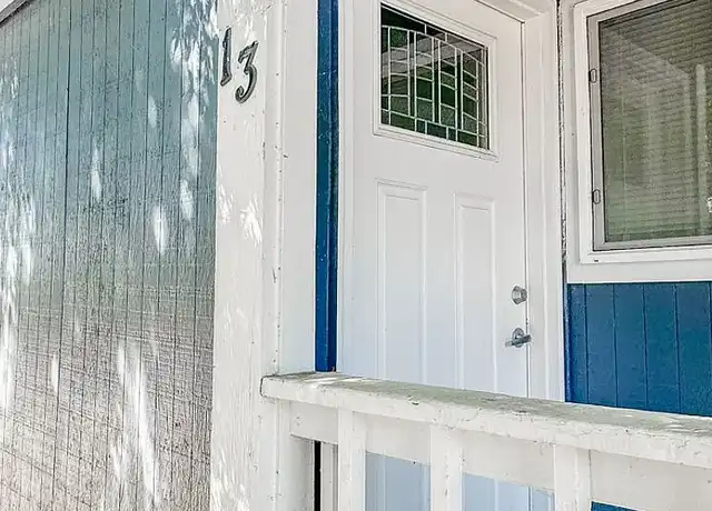 Property at East 9Th Apartments - 406 E 9th St, Newberg, OR, 97132, 2 beds, 1 bath, [object Object]