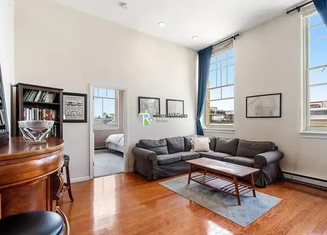 Property at 350 W Fourth St, Boston, MA, 02127, 2 beds, 1 bath, [object Object]