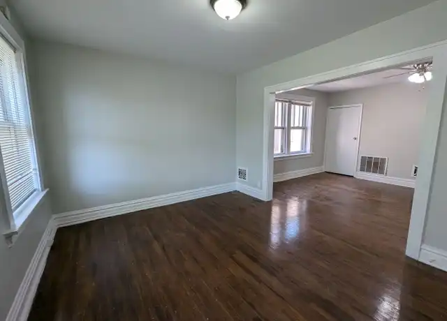 Property at 4750 S Grand Blvd Unit 2N, St. Louis, MO, 63111, 2 beds, 1 bath, [object Object]