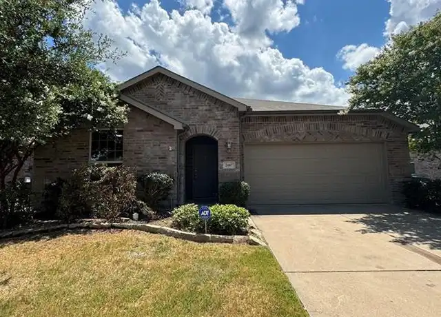 Property at 2007 Davy Crockett Dr, Forney, TX, 75126, 3 beds, 2 baths, [object Object]