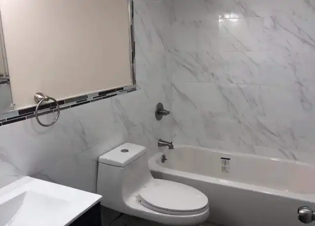 Property at 1635 S Broad St Unit 2R, Philadelphia, PA, 19148, 1 bed, 1 bath, [object Object]