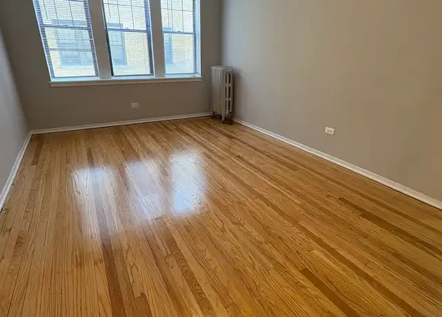 Property at 127 N Central Ave Unit CA 1435-2W, Chicago, IL, 60644, 3 beds, 1 bath, [object Object]