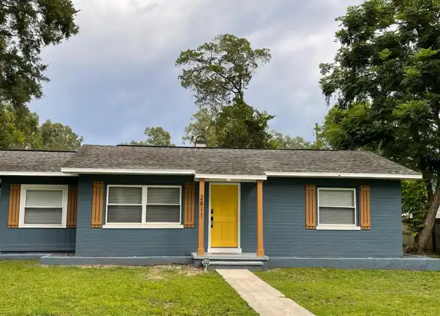 Property at 2811 SE 28th Rd, Ocala, FL, 34471, 2 beds, 1 bath, [object Object]