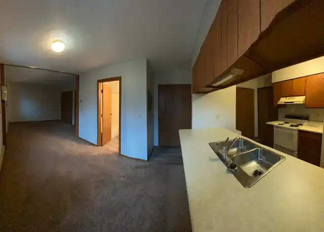Property at 1104 N University Dr Unit 11, Fargo, ND, 58102, 0 beds, 1 bath, [object Object]