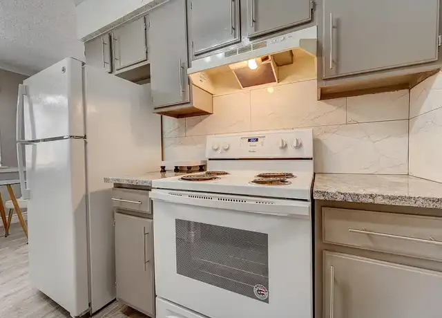 Property at 717 Ventura South Apartments - 717 Santa Rosa Dr, Oklahoma City, OK, 73139, 1 bed, 1 bath, [object Object]