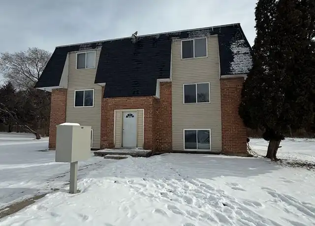 Property at 280 Tedmark Ct Apt 2, Kankakee, IL, 60901, 2 beds, 1 bath, [object Object]