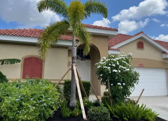 Property at 14021 Bently Cir, Fort Myers, FL, 33912, 3 beds, 3 baths, [object Object]