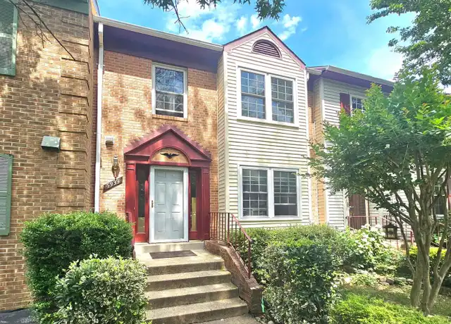 Property at 5939 Heatherwood Ct, Alexandria, VA, 22310, 2 beds, 3.5 baths, [object Object]