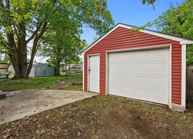 Property at 2707 E South Crescent Ave, Spokane, WA, 99207, 2 beds, 1 bath, [object Object]
