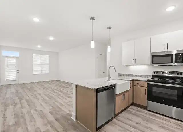 Property at Ardmore at Vance - 6388 Dellridge Pl, Chattanooga, TN, 37421, 1 bed, 1 bath, [object Object]