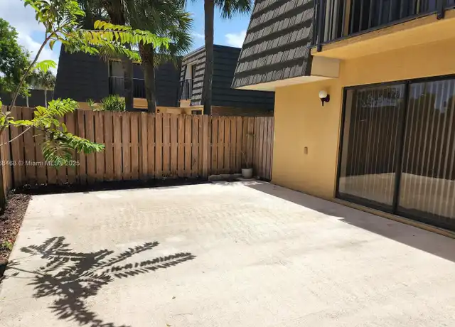 Property at 2706 27th Way #2706, West Palm Beach, FL, 33407, 2 beds, 2.5 baths, [object Object]