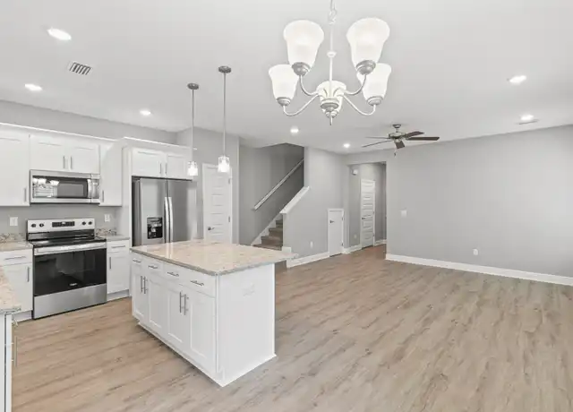 Property at 400 Walters Cir Unit 2, Fort Walton Beach, FL, 32547, 3 beds, 2.5 baths, [object Object]