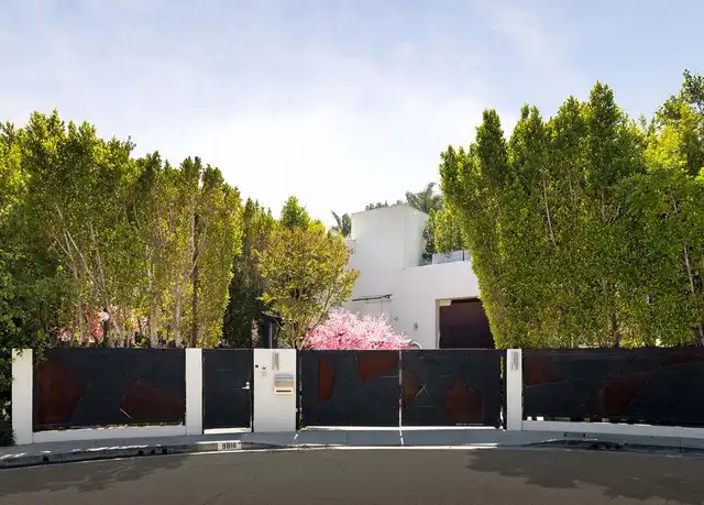 Property at 9818 Hythe Ct, Beverly Hills, CA, 90210, 9 beds, 10 baths, [object Object]