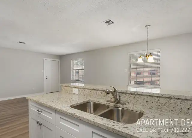 Property at 3219 Werner St Unit 3023, Houston, TX, 77022, 2 beds, 1 bath, [object Object]