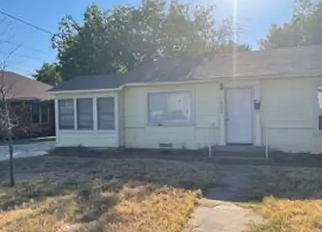 Property at 1807 Bolivar St, Denton, TX, 76201, 2 beds, 1 bath, [object Object]