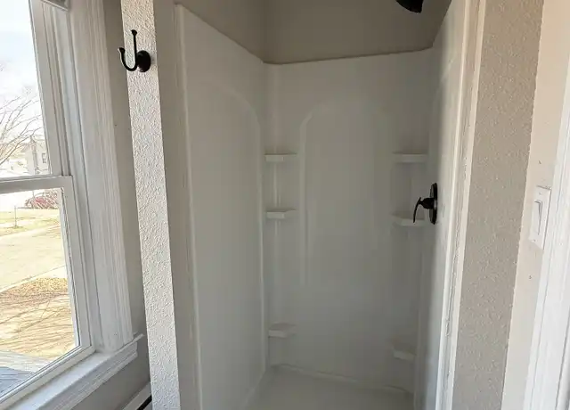 Property at 1519 Lynn Ave, Altoona, WI, 54720, 1 bed, 1 bath, [object Object]