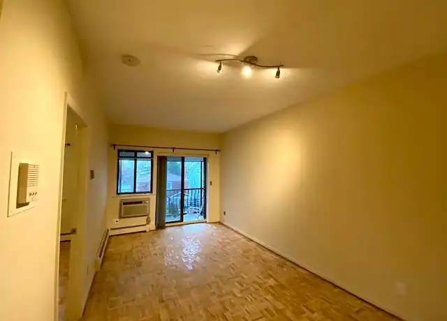 Property at 8515 60th Rd, Middle Village, NY, 11379, 1 bed, 1 bath, [object Object]