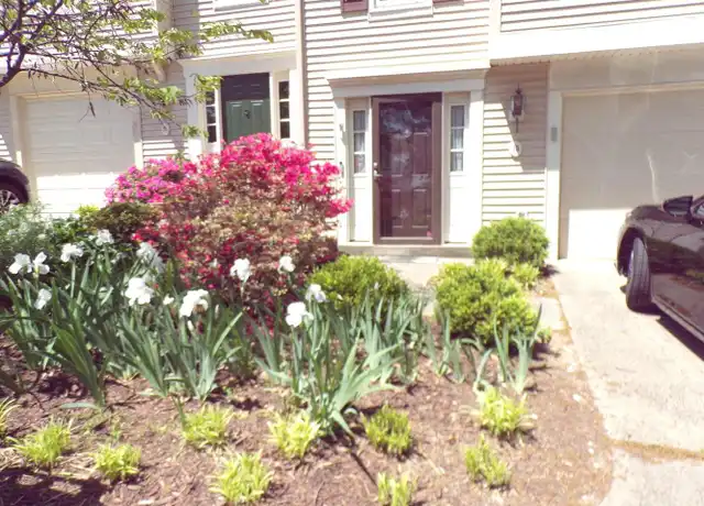 Property at 15 S Floyd St, Alexandria, VA, 22304, 2 beds, 2.5 baths, [object Object]