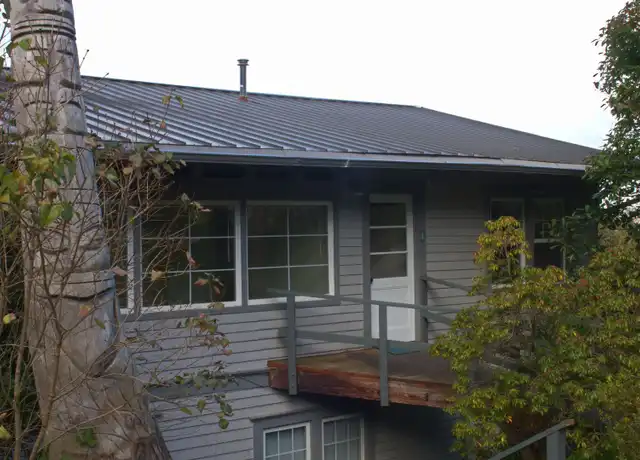 Property at 709 N Forest St Unit 1, Bellingham, WA, 98225, 3 beds, 1 bath, [object Object]
