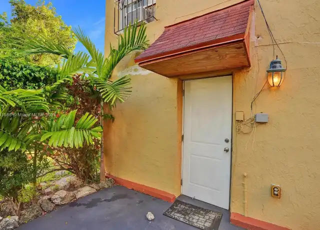 Property at 3660 NW 20th Ave #3, Miami, FL, 33142, 1 bed, 1 bath, [object Object]