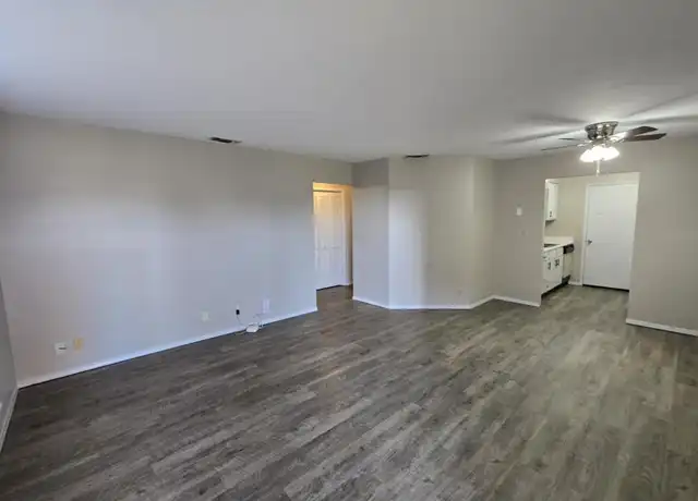 Property at 2600 N Hobart St Unit A2, Pampa, TX, 79065, 1 bed, 1 bath, [object Object]