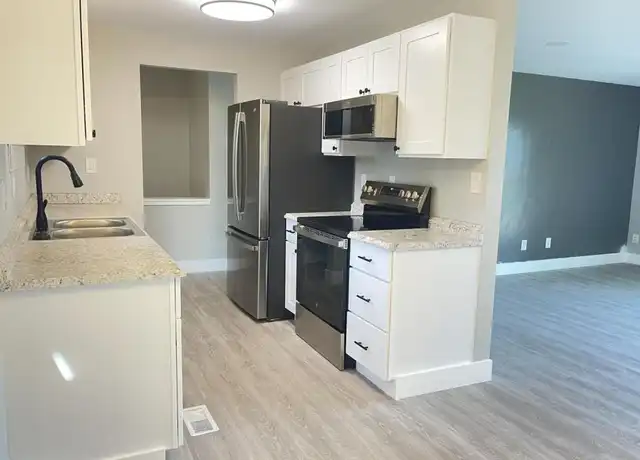 Property at 2240 E Summit Dr, Missoula, MT, 59803, 5 beds, 2 baths, [object Object]