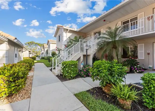 Property at 5928 Cranbrook Way Unit D202, Naples, FL, 34112, 2 beds, 2 baths, [object Object]