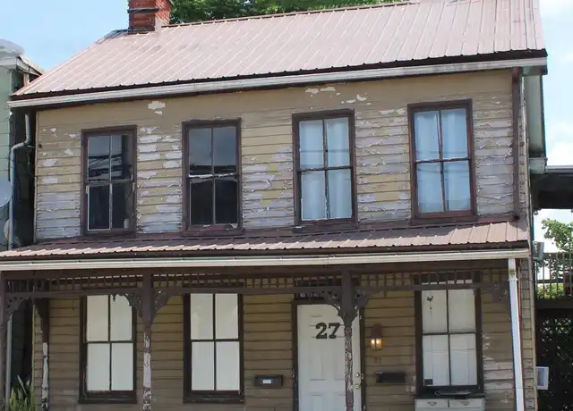 Property at 27 N Main St, Dover, PA, 17315, 2 beds, 1 bath, [object Object]