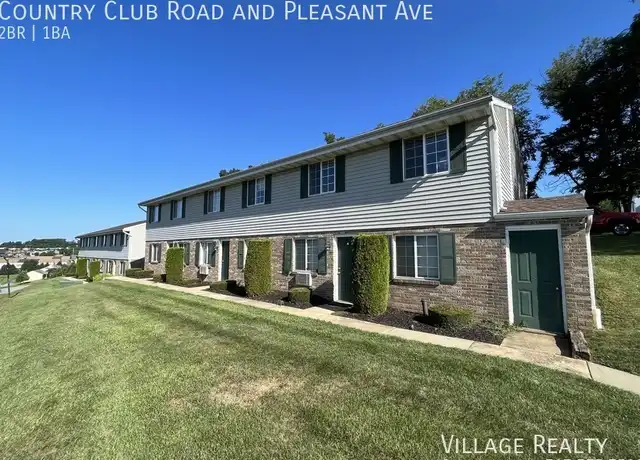 Property at 617 Country Club Rd Unit F, Red Lion, PA, 17356, 2 beds, 1 bath, [object Object]