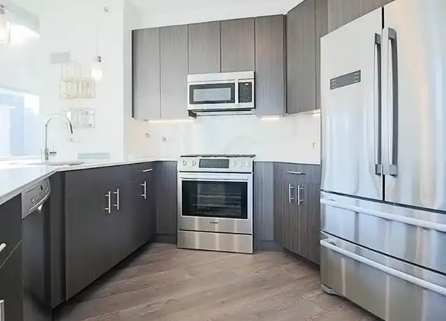 Property at 478 N Park Dr, Chicago, IL, 60611, 2 beds, 2 baths, [object Object]