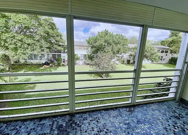 Property at 98 Tilford E, Deerfield Beach, FL, 33442, 1 bed, 1 bath, [object Object]