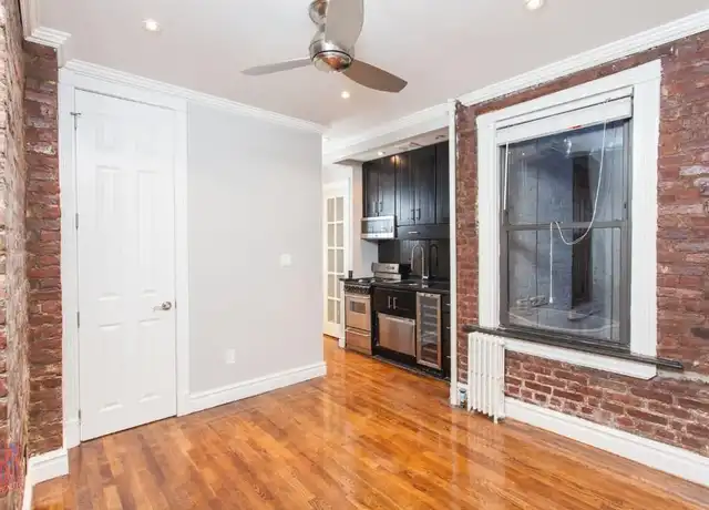 Property at 410 E 13th St Unit 5C, New York, NY, 10009, 2 beds, 1 bath, [object Object]